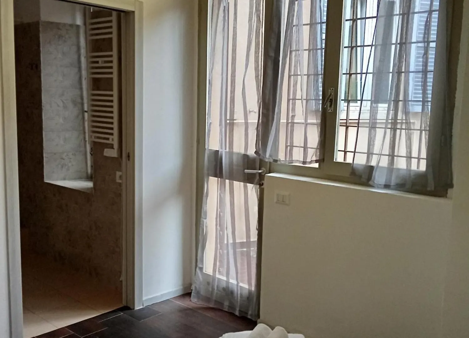 Hotel L'Affaire Du Collier Bergamo Affittacamere